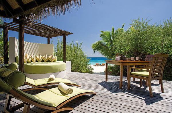 Maldives luxury hotel Coco Palm Dodu Hithi