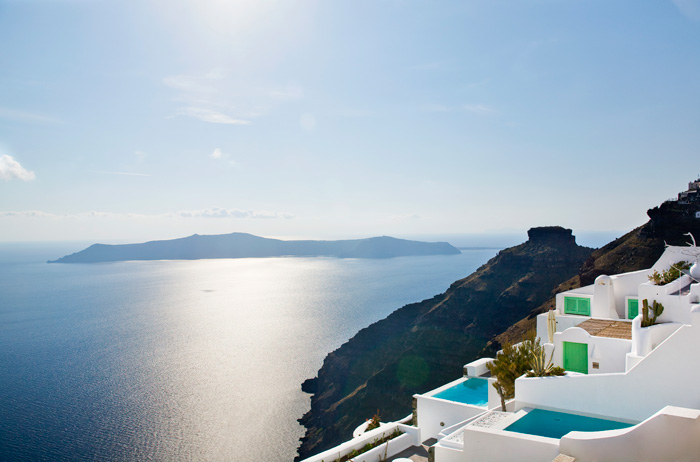 Luxury suits in Greek island Santorini