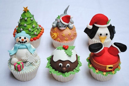 funny christmas cupcakes