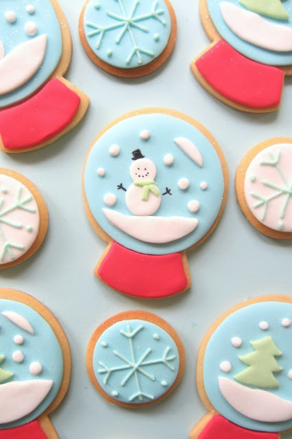 snow_globe_christmas _cookies