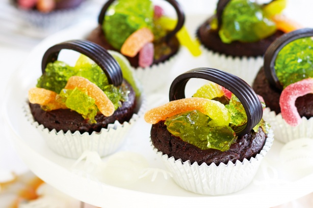 Easy and cute jelly cupcakes halloween recipe 
