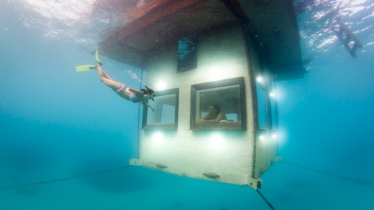 Africa's First Underwater Hotel Room Manta Resort