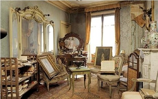 Madame de Florian's apartment untouched for 68 years 4