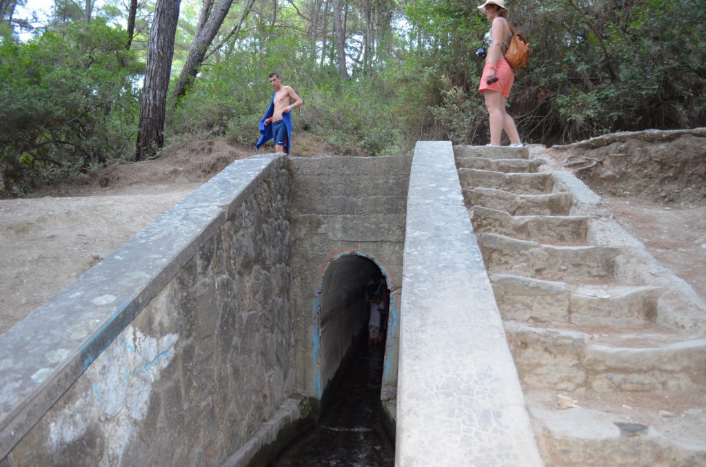 interesting things to see in island Rhodes, Seven Springs tunel