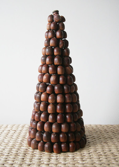 DIY unusual christmas tree, made of nuts