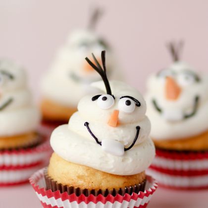 the cutest olaf cupcakes 2