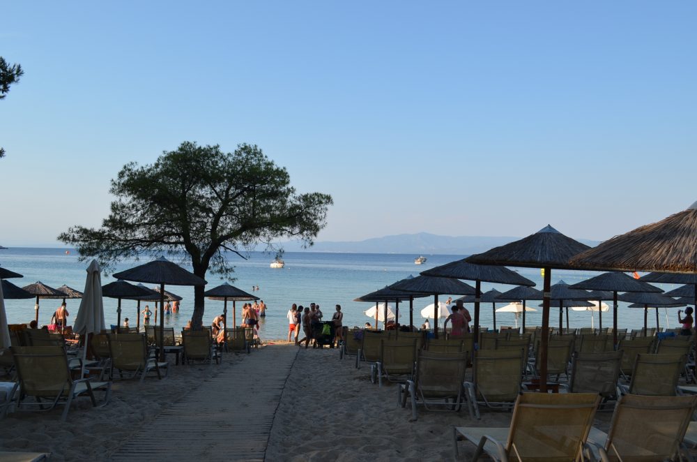 Greece Halkidiki Paliouri beach, best beach bar in Halkidiki, Kursaros 7