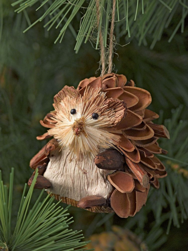 holiday homemade pinecone xmas ornaments 28
