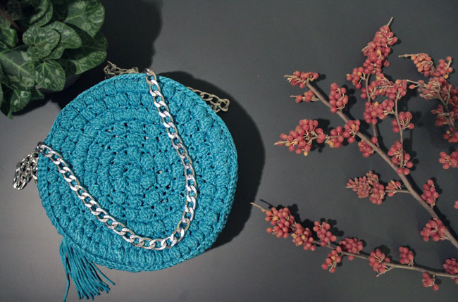 round-summery-crochet-bag