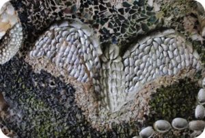 interior decoration of the shell grotto 3