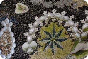 interior decoration of the shell grotto 6