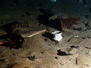 important shipwrecks-debris of titanic