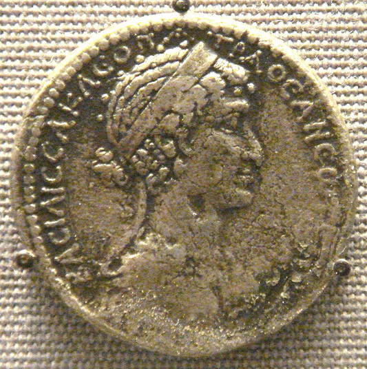 image of Cleopatra on coins 5