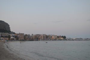 The most popular beaches of Palermo, Mondello in the evening 3